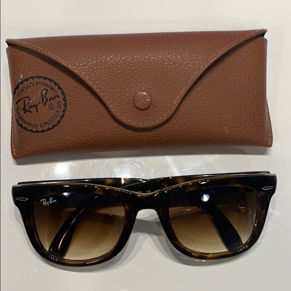 Ray Ban NEW WITH CASE